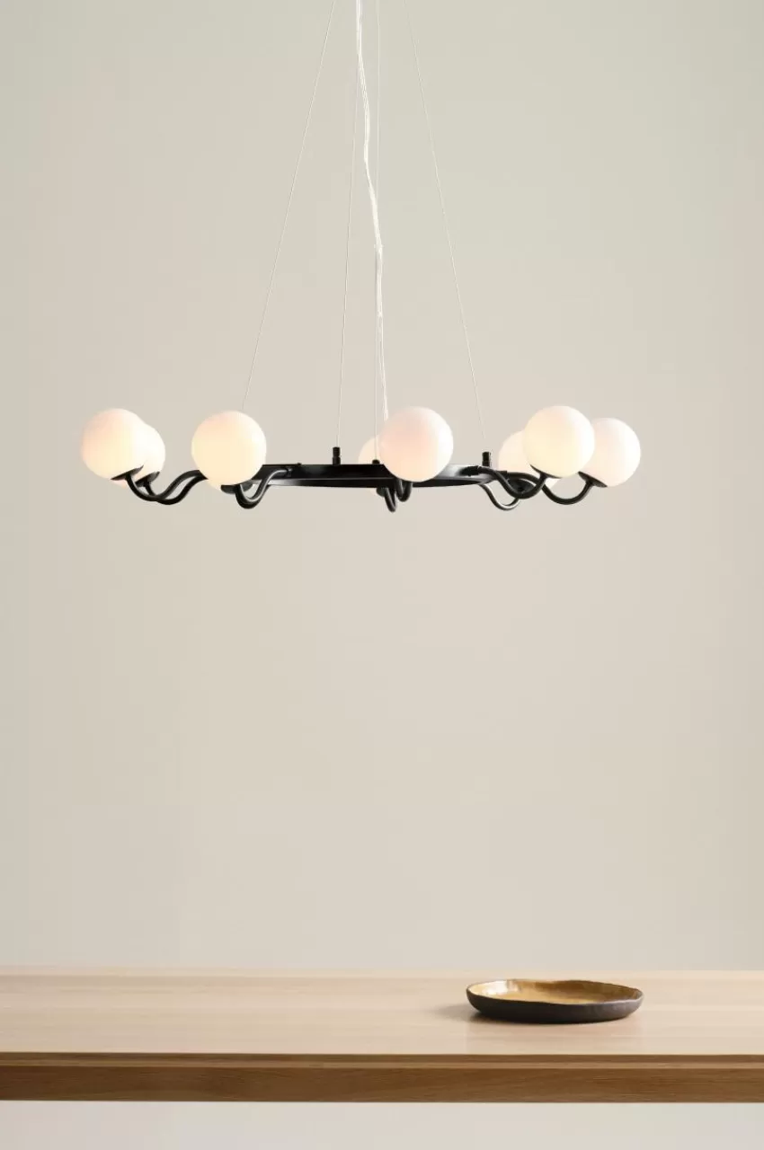 Taklampor | Kristallkronor & Takkronor*Jotex CURVY Taklampa Svart