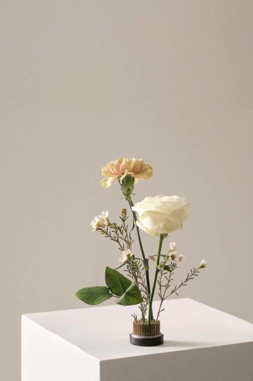Vaser | Krukor*Jotex FIORE Blomsterfakir ø 4,6 Cm Svart/koppar