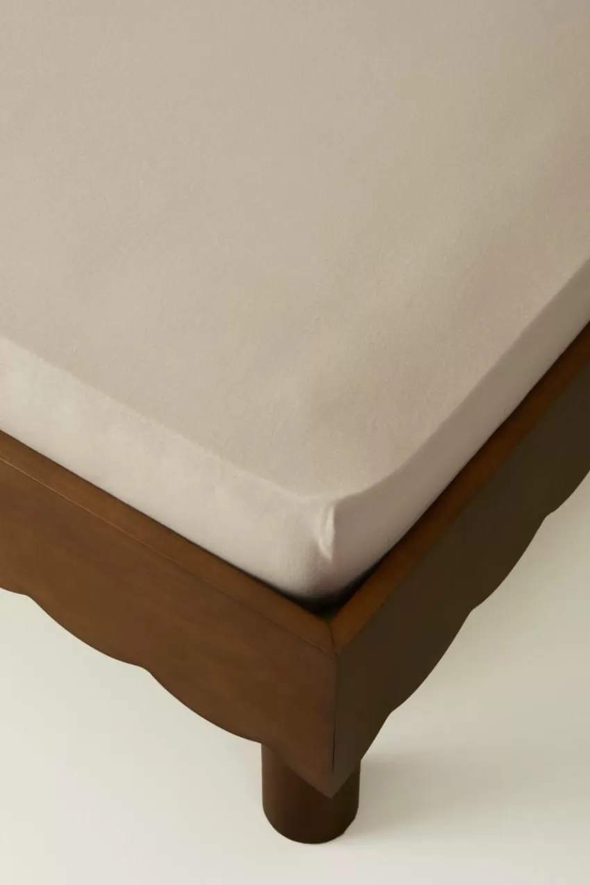 Barnsängkläder*Jotex GILLA MINI Dra-på-lakan I Trikå Ljusbeige