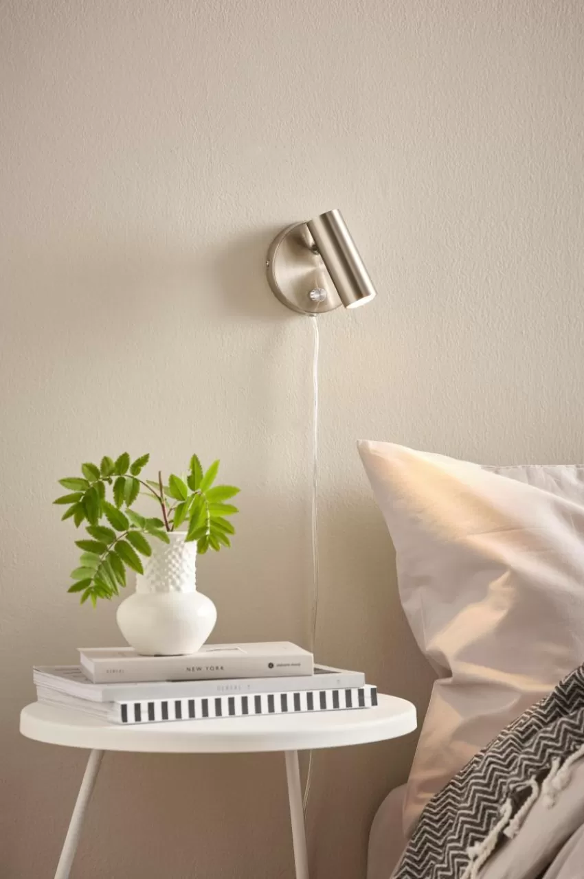 Vägglampor*Jotex LEE Vägglampa - Enkel